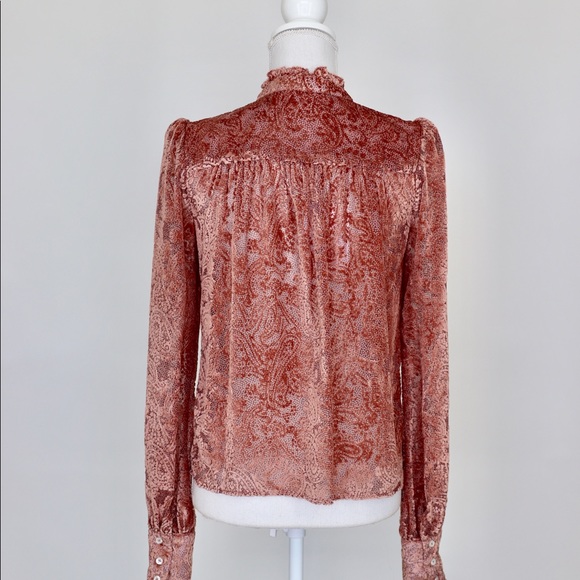 Ruffled long sleeve blouse. - Picture 2 of 2